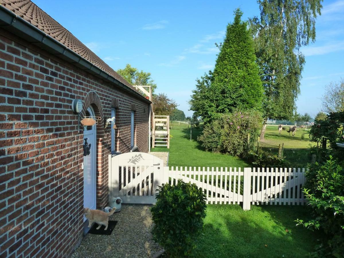 Entre Monts Et Collines B&B Et Spa En Option Bagian luar foto