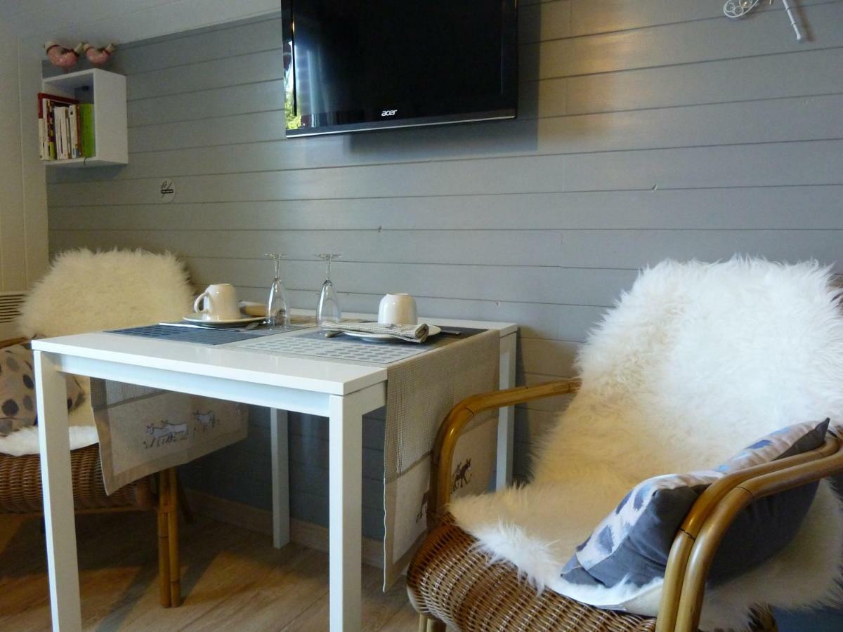 Entre Monts Et Collines B&B Et Spa En Option Bagian luar foto