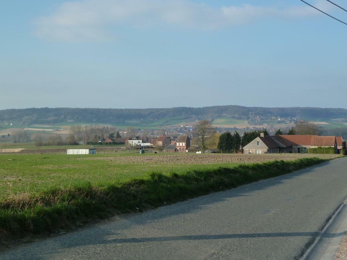 Entre Monts Et Collines B&B Et Spa En Option Bagian luar foto